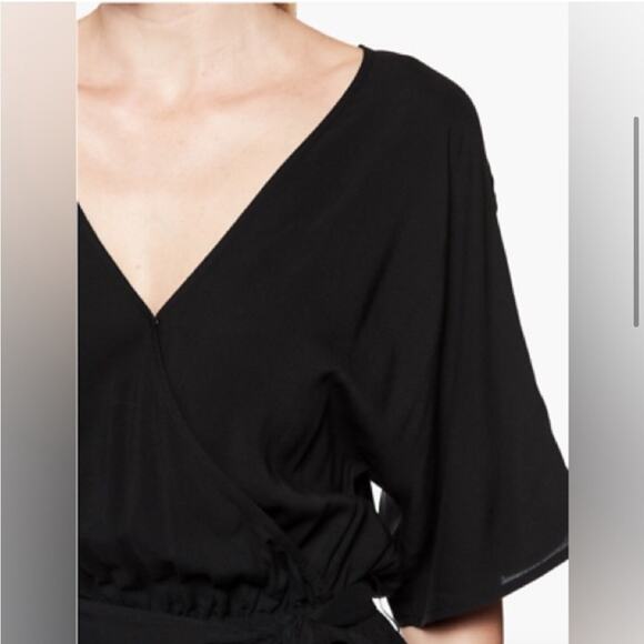 PAIGE Vanette black wrap front cropped jumpsuit size Extra Small XS - Picture 2 of 16